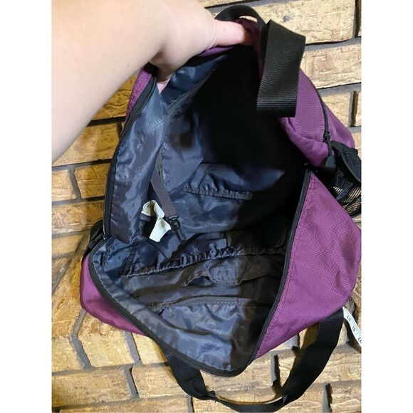 ‎Magellan Sportswear Bag - Picture 5 of 5